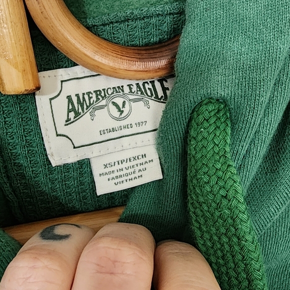 American eagle Green hoodie sweater - Picture 3 of 6